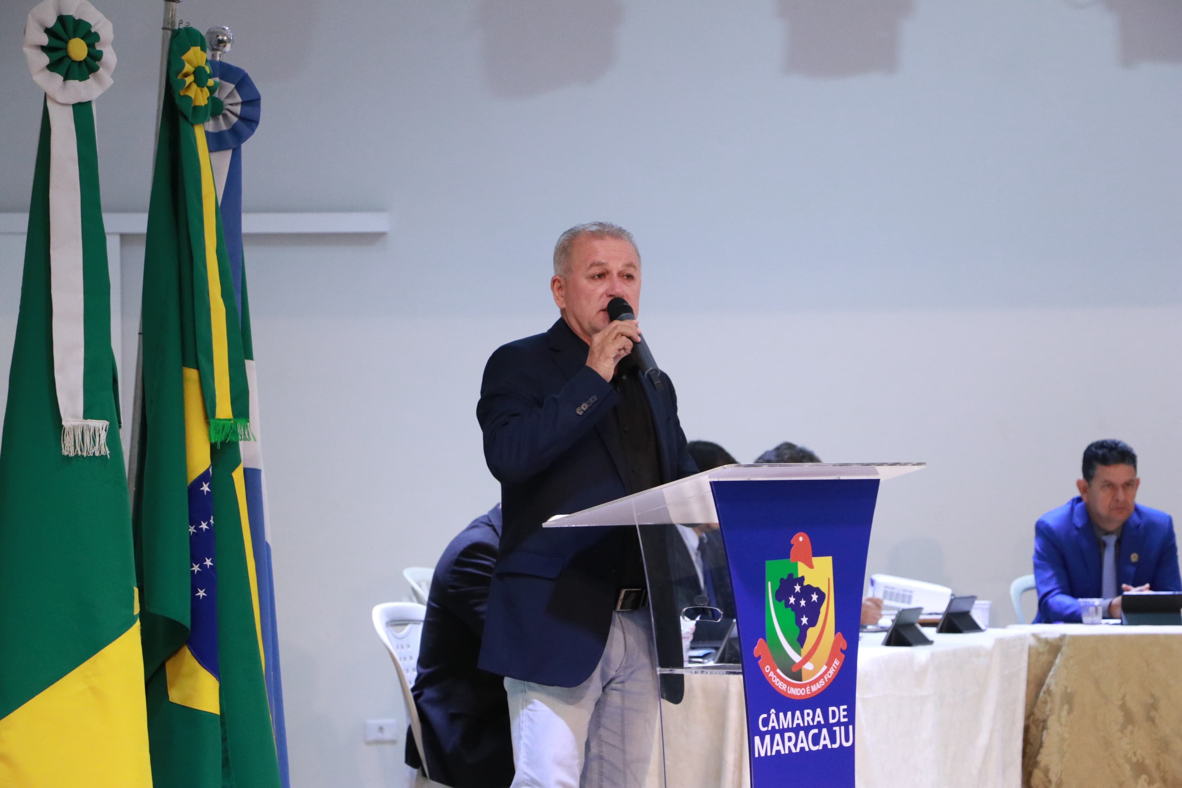 Vereador Joãozinho Rocha cobra providências contra falhas no fornecimento de energia em Maracaju