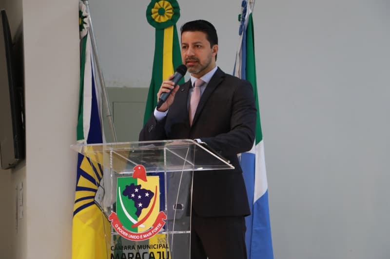 Vereador Bruno Barros cobra informações sobre entrega de uniformes escolares e propõe melhorias no...