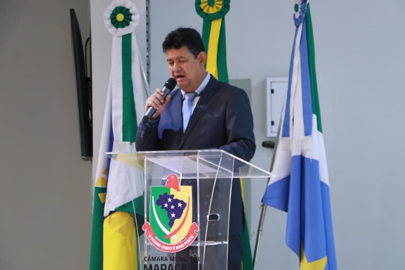 Vereador Ediney Gomes solicita melhorias na iluminação pública e reforça valorização do transporte...